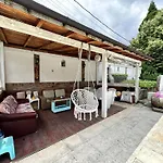 Lea Hause With Swimming Pool,jacuzzi In Vitosha Montain And Free Parking Villa