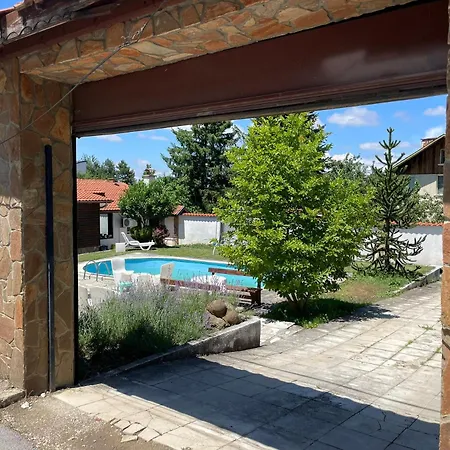 Lea Hause With Swimming Pool,jacuzzi In Vitosha Montain And Free Parking