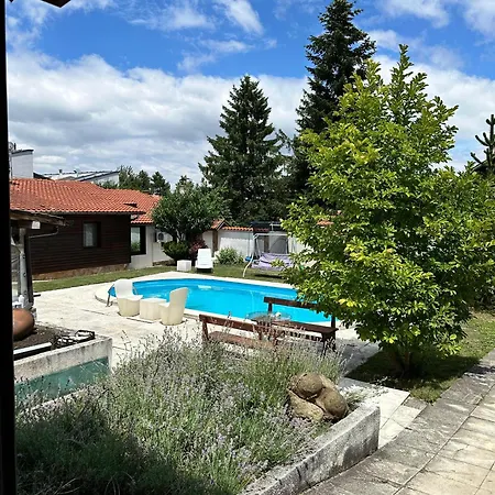 Lea Hause With Swimming Pool,jacuzzi In Vitosha Montain And Free Parking Villa *