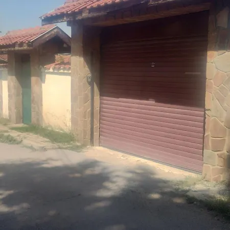 Villa Lea Hause With Swimming Pool,jacuzzi In Vitosha Montain And Free Parking
