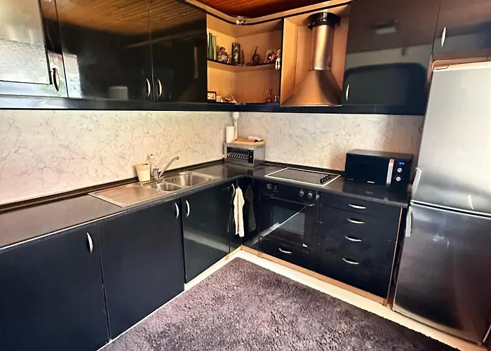 빌라 Lea Hause With Swimming Pool,jacuzzi In Vitosha Montain And Free Parking 소피아