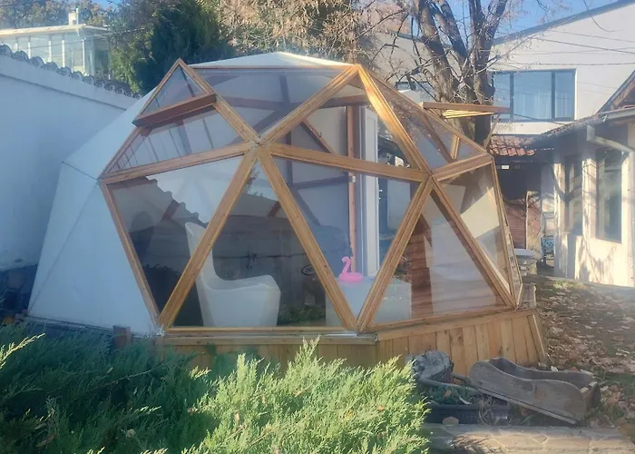 Lea Hause With Swimming Pool,jacuzzi In Vitosha Montain And Free Parking Sofia