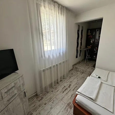 Villa Lea Hause With Swimming Pool,jacuzzi In Vitosha Montain And Free Parking