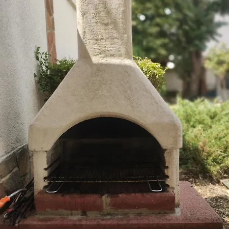 Lea Hause With Swimming Pool,jacuzzi In Vitosha Montain And Free Parking * Sofia