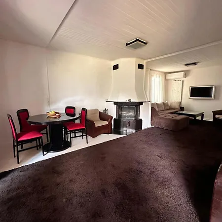 Lea Hause With Swimming Pool,jacuzzi In Vitosha Montain And Free Parking *