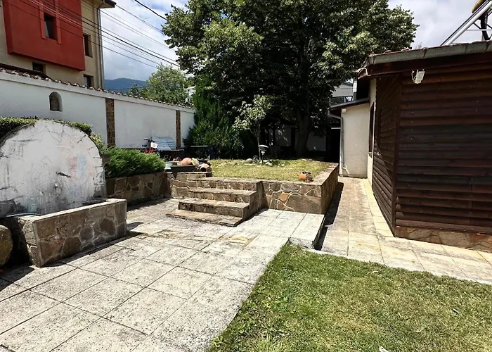 Willa Lea Hause With Swimming Pool,jacuzzi In Vitosha Montain And Free Parking Sofia